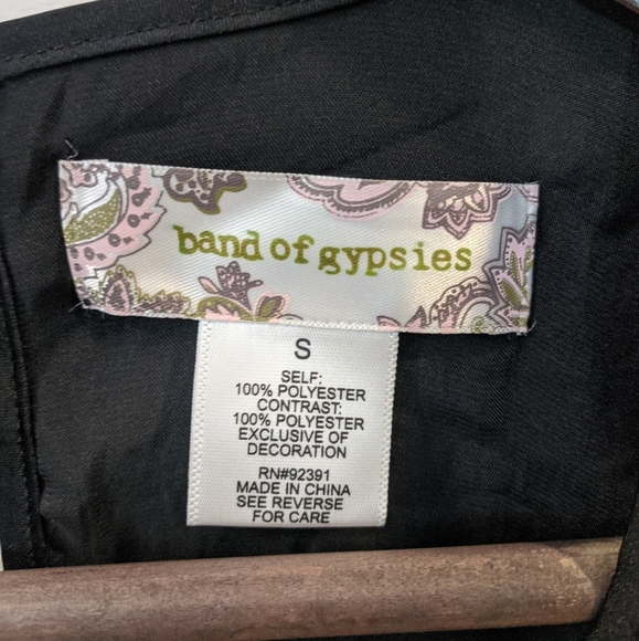 Band of Gypsies Black Bell Sleeve Romper Small - Picture 3 of 6